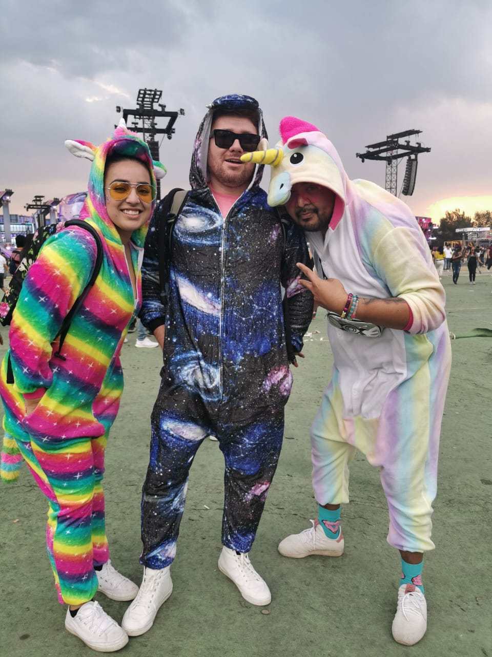 EDC Mexico 2020 color festival gente 09