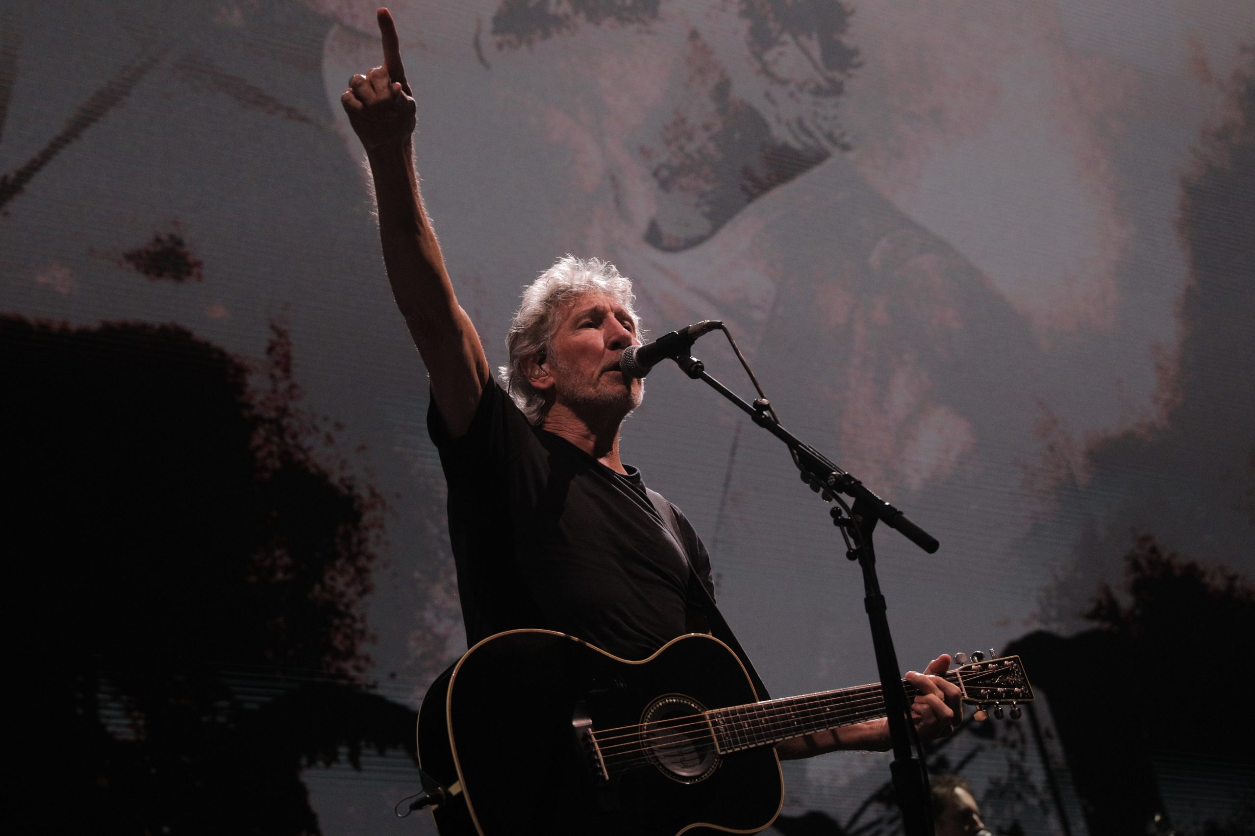 roger-waters-112