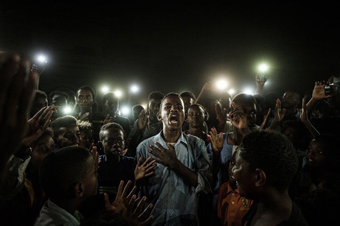 world-press-photo-2020-ganadora-foto-historia-oficial-sudan-03