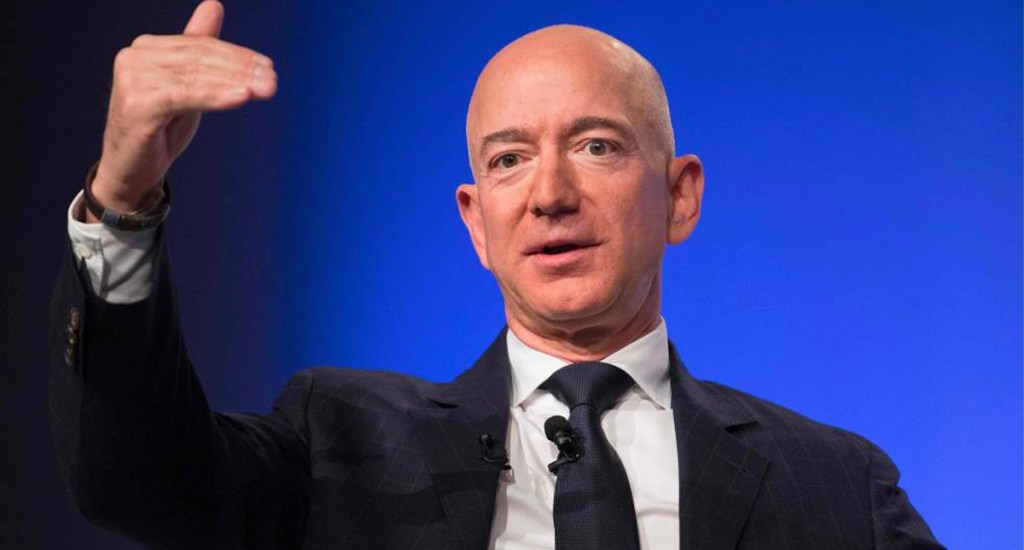 Jeff Bezos tendrá que declarar ante las denuncias aparecidas en la prensa de que la empresa utilizó datos de terceros que venden en su plataforma en beneficio propiov