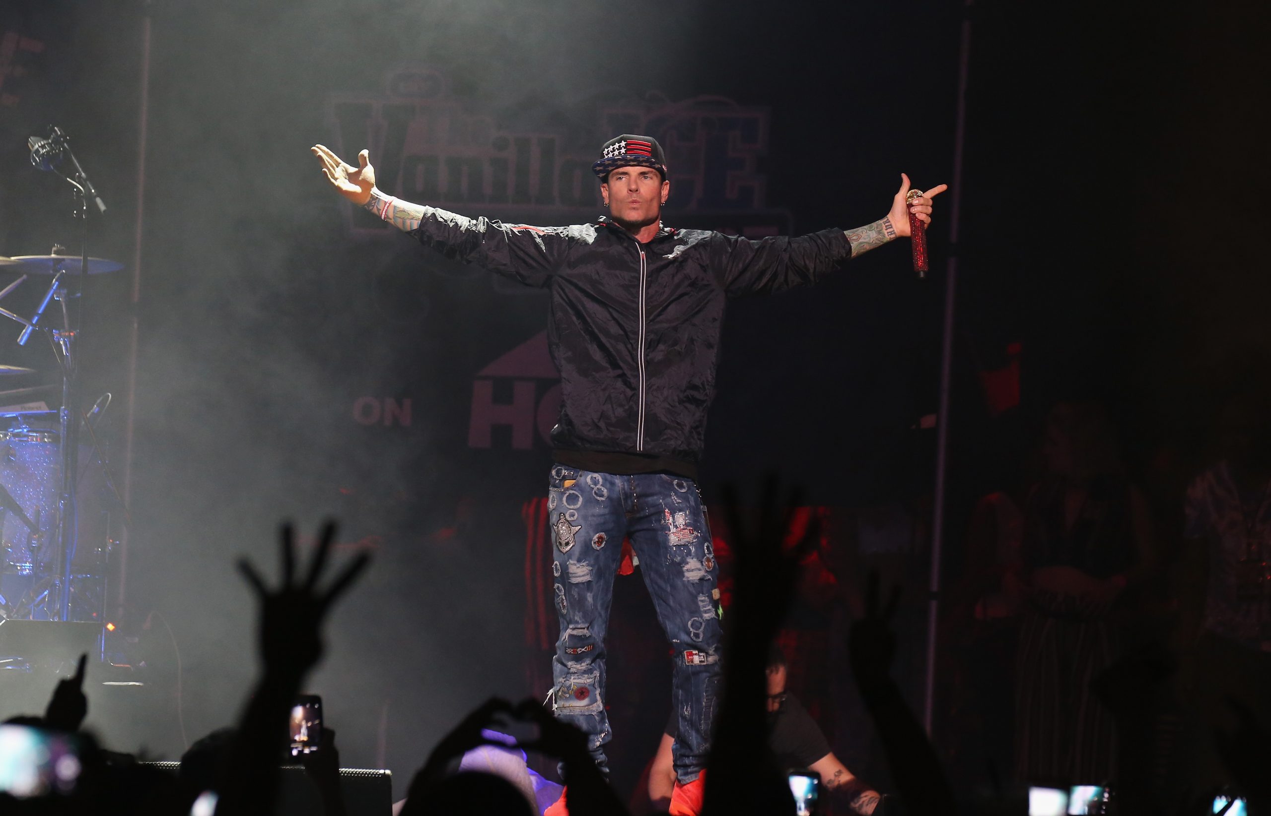 ¿Y la sana distancia? Vanilla Ice dará un show para 2,500 personas a pesar de la pandemia