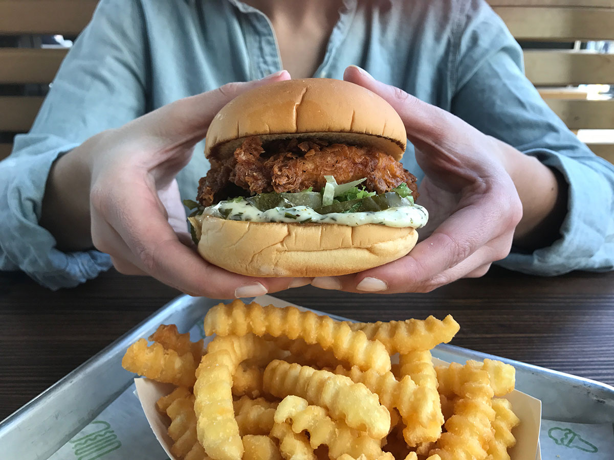 Chick'n Shack: La nueva hamburguesa de Shake Shack libre de hormonas