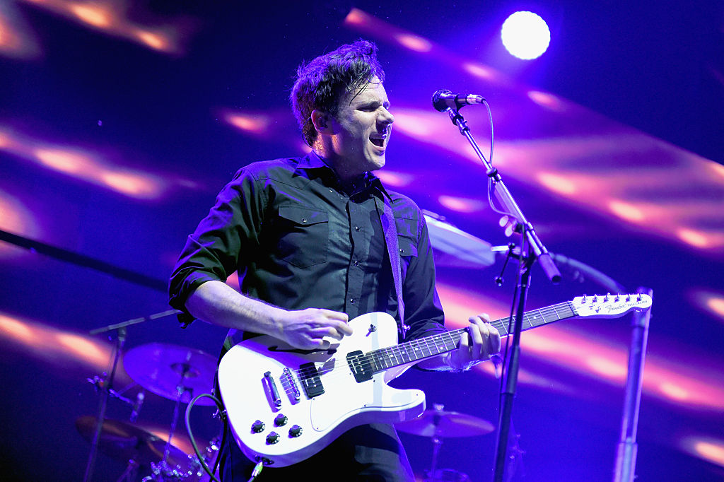 Jim Adknins de Jimmy Eat World debuta su podcast con Mark Hoppus de Blink-182