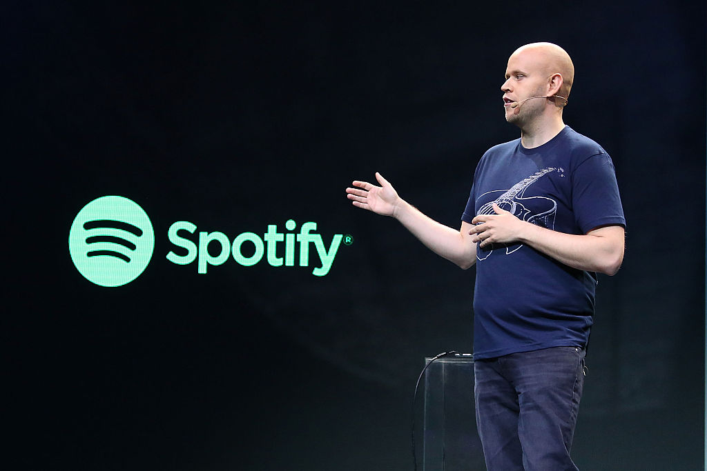 ¿De qué se trata la guerra entre los músicos y el CEO de Spotify?