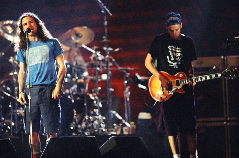 pearl-jam-mtv-unplugged-youtube-lanzamiento-completo-1-scaled.jpg