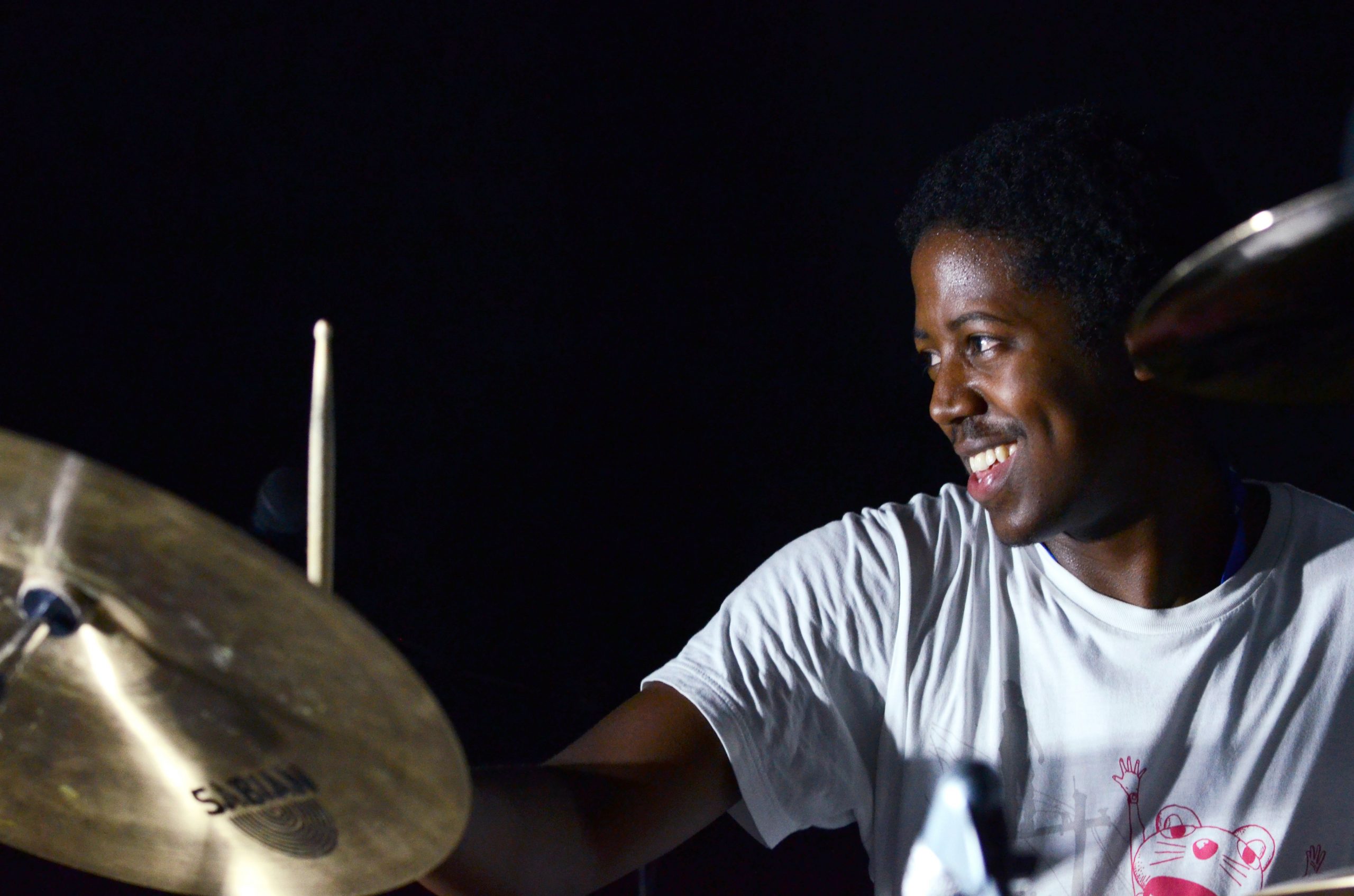 Moses Boyd: El joven baterista que está revolucionando el jazz británico