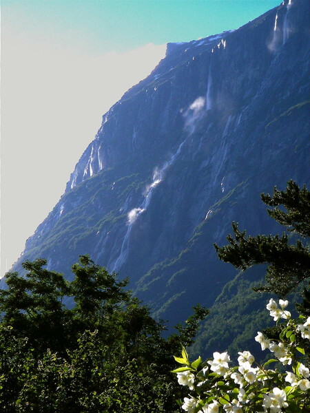 Vinnufossen Cascada más alta Europa