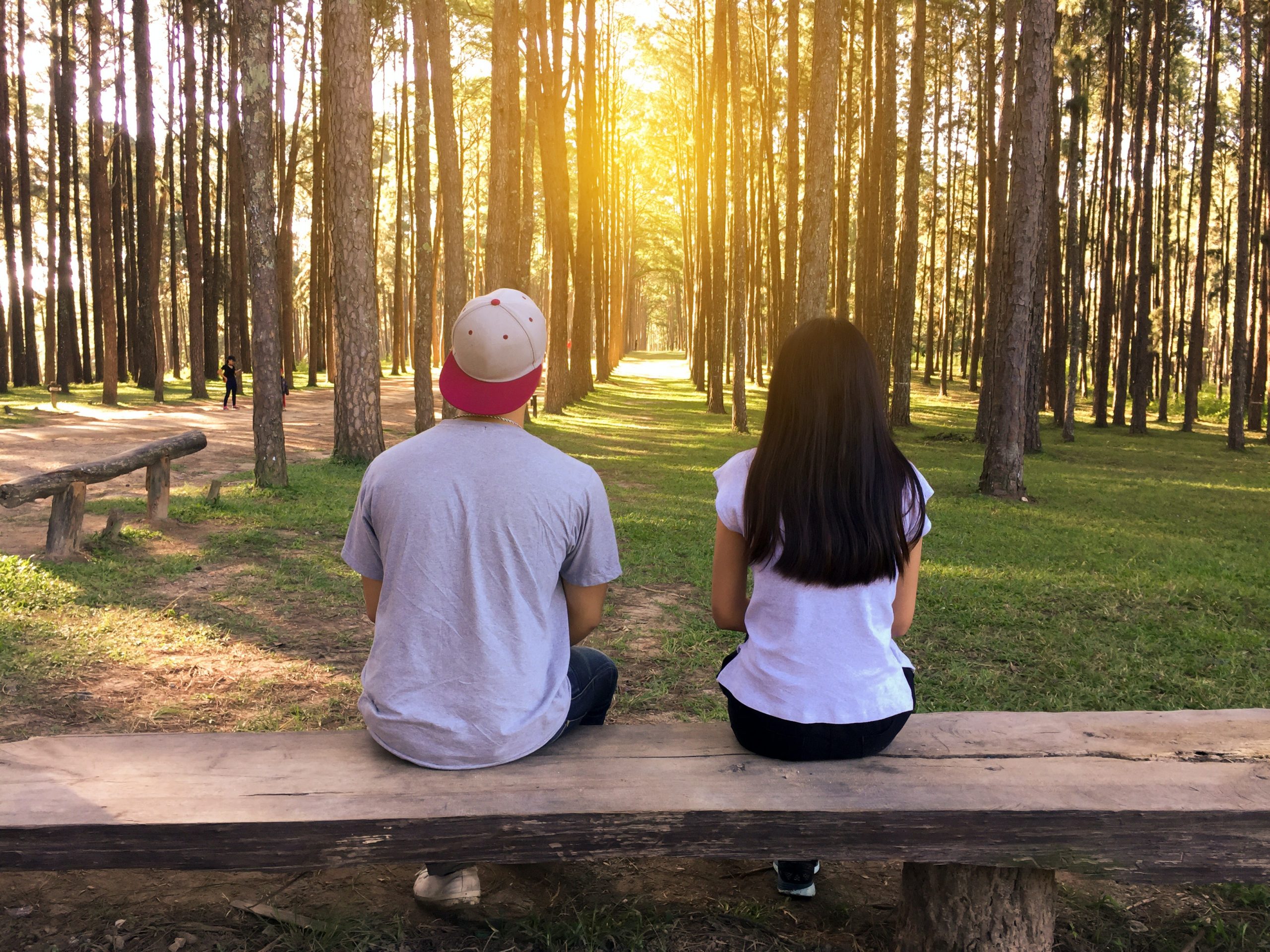 Cachan a una pareja haciendo 'el delicioso'... en pleno parque 