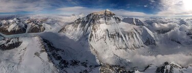 Esta imagen del Everest fue tomada desde un punto más alto que el propio Everest