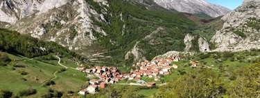 Vacaciones de montaña en Sotres, el pueblo más alto en Asturias