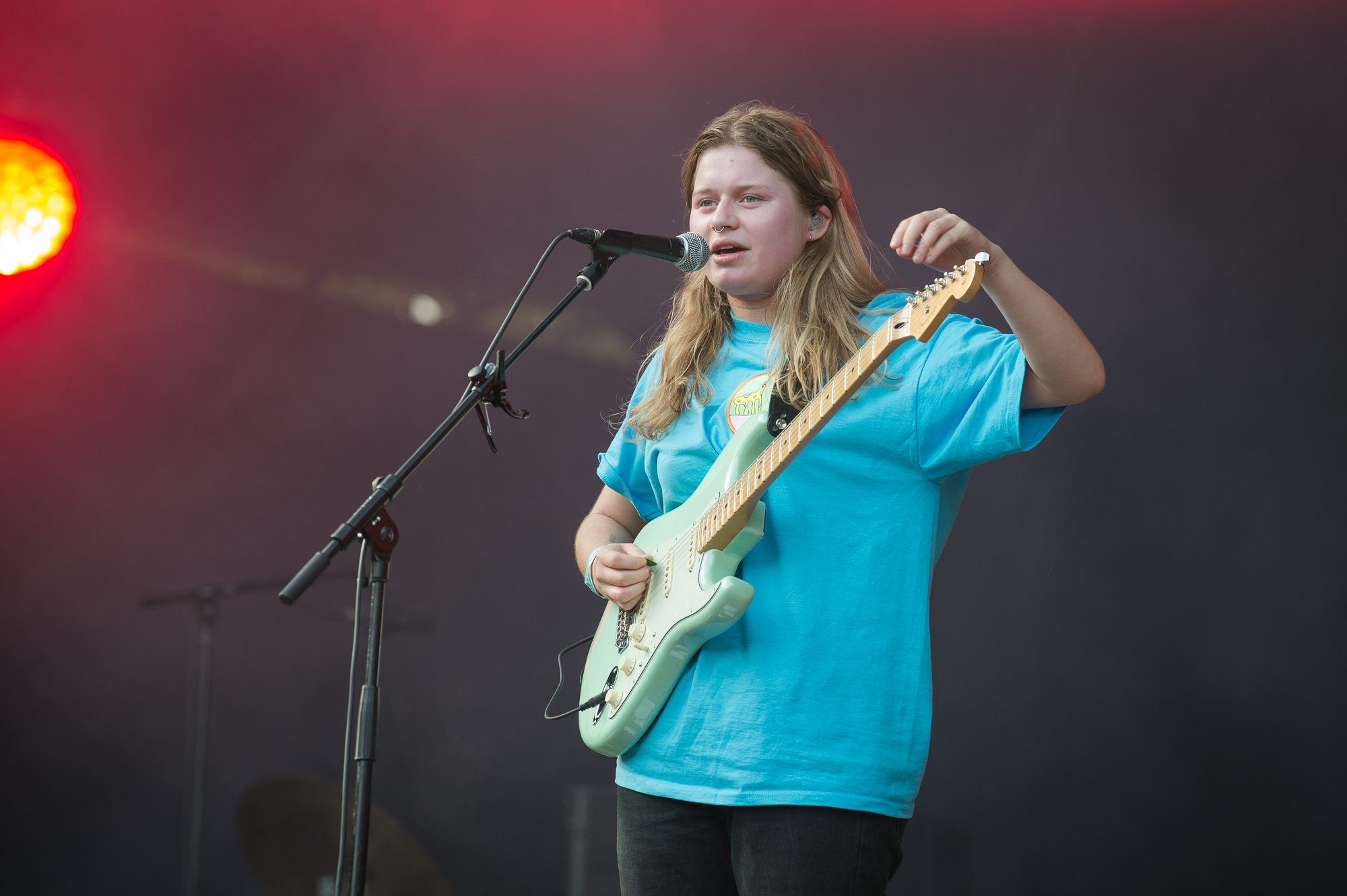 Girl in Red: La sensación del dream pop salvaje que enamoró a FINNEAS 