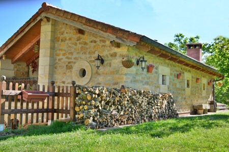 Alojamiento En Airbnb Un Viaje En El Tiempo En El Valle De Las Caderechas Burgos 1