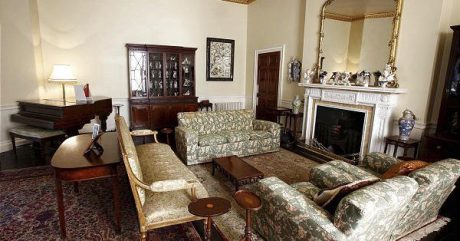 ¡Manitas arriba! La casa de Agatha Christie, se vende por 275 millones de libras