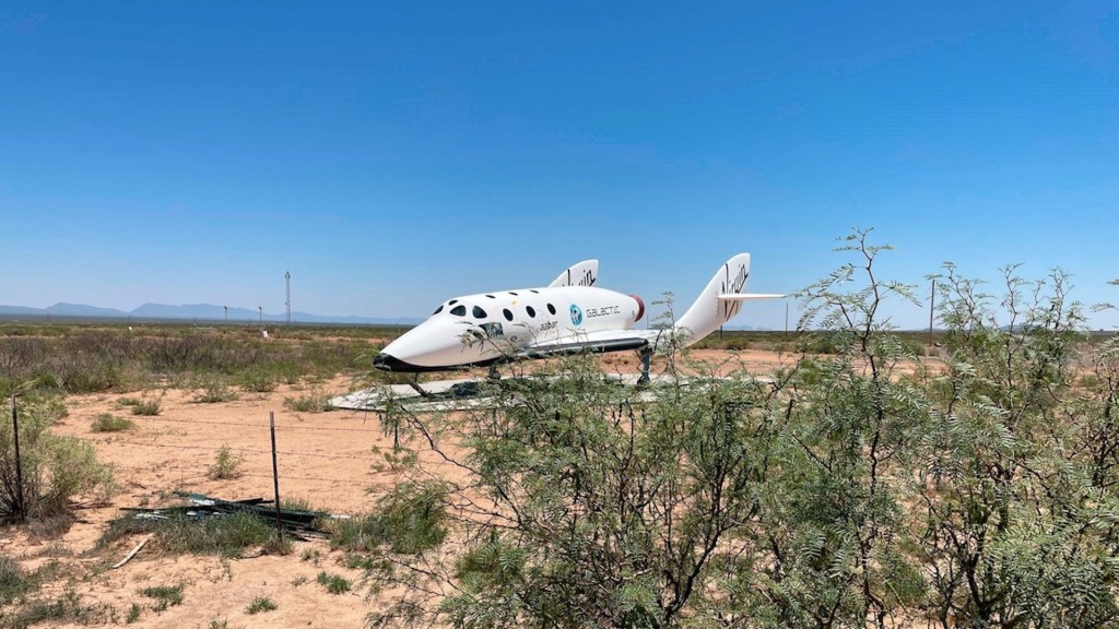 Virgin Galactic anuncia venta de acciones tras viaje de Branson al espacio. Foto de EFE