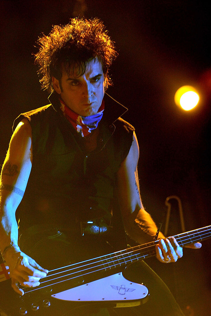 Ay, mi corazón: Simon Gallup anuncia su salida de The Cure 