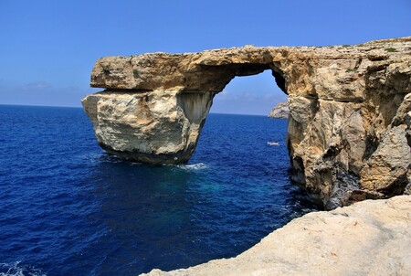 Azure Window 2630574 1920