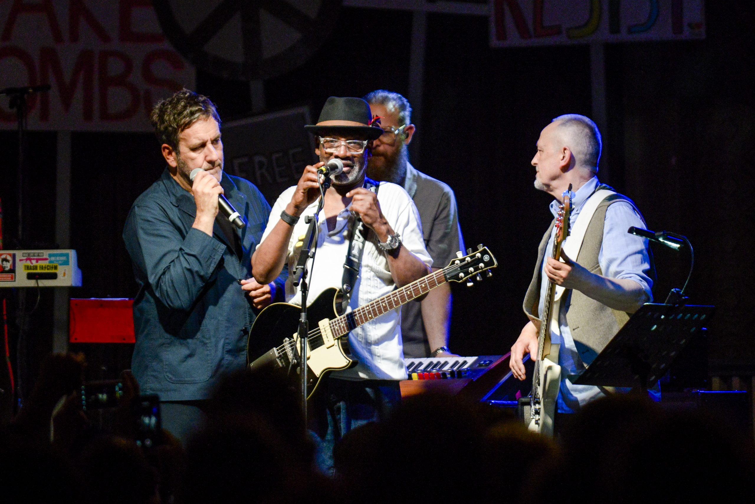 The Specials vuelven después de dos años con un disco de covers de protesta