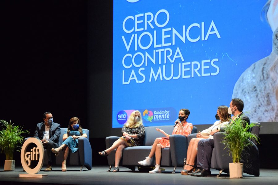 cero violencia mujeres bárbara mori