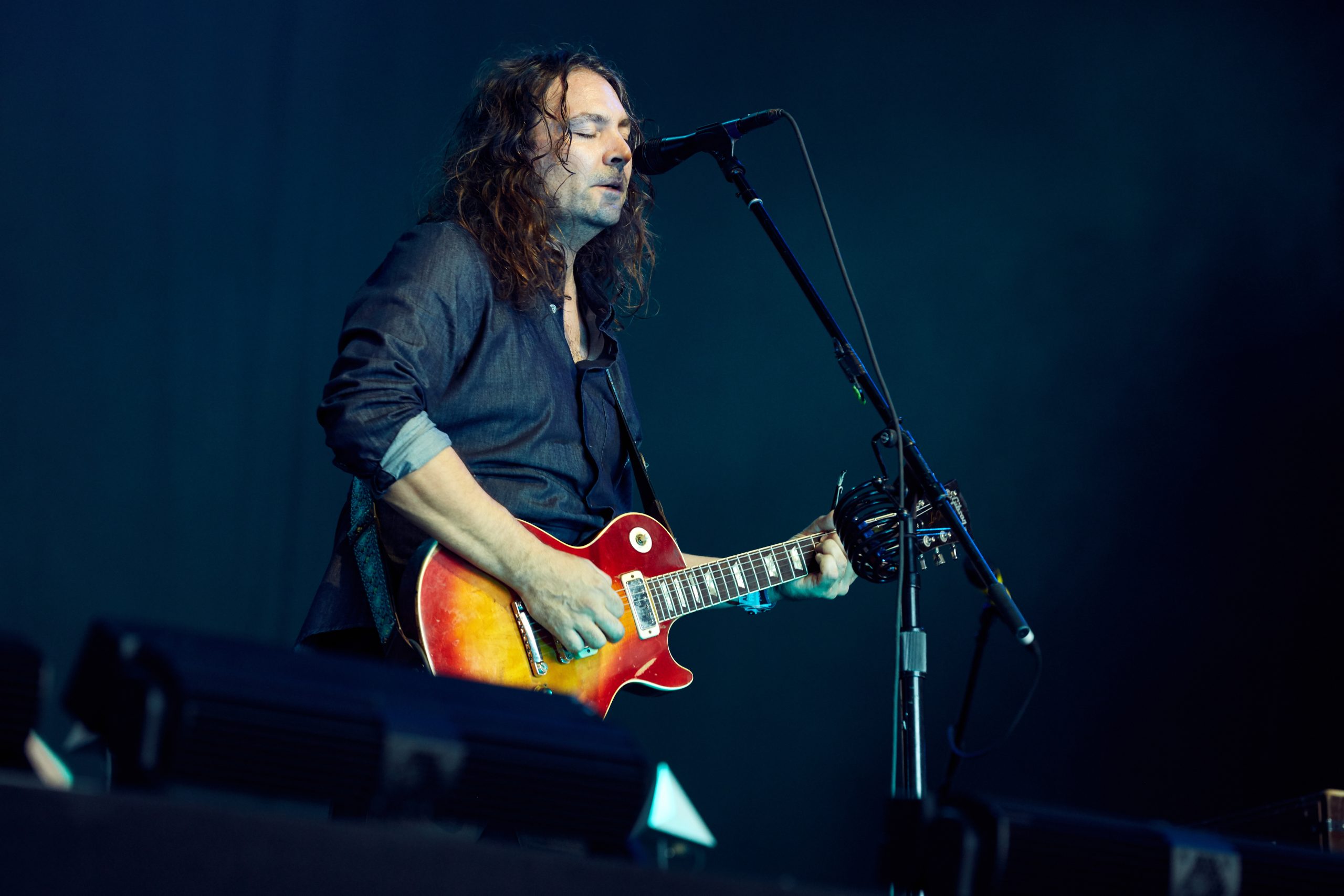 "Necesitamos música esperanzadora para sanar": Una entrevista con The War on Drugs