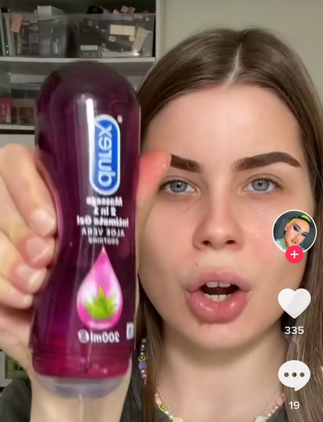 ¡No lo hagan! El peligroso trend de TikTok que involucra lubricante en... ¡¿la cara?! 