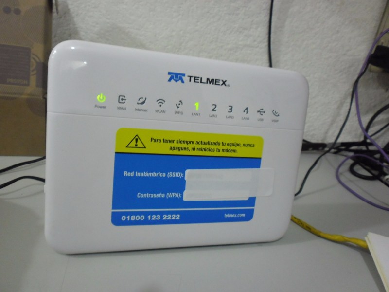 Telmex interpondrá denuncias tras cortes de fibra óptica que provocaron fallas. Foto de Actívalo Hoy