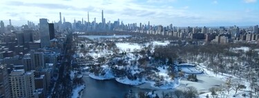 Let it snow: Nueva York bajo la nieve a vista de dron. Vídeos inspiradores