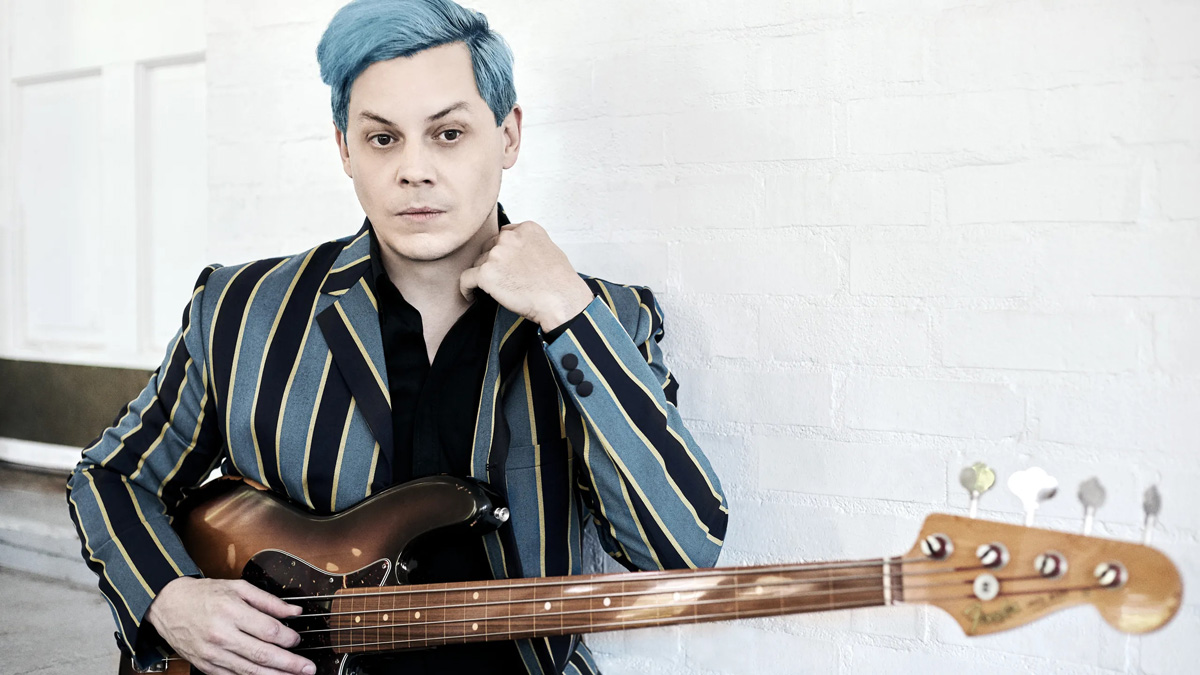 Jack White con el pelo azul