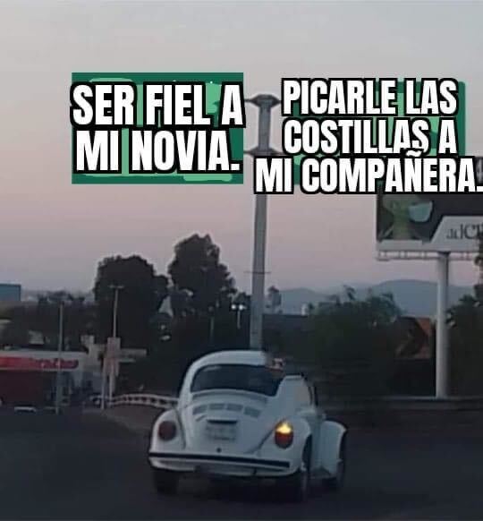 La historia detrás del meme del piquete de costillas en el trabajo 