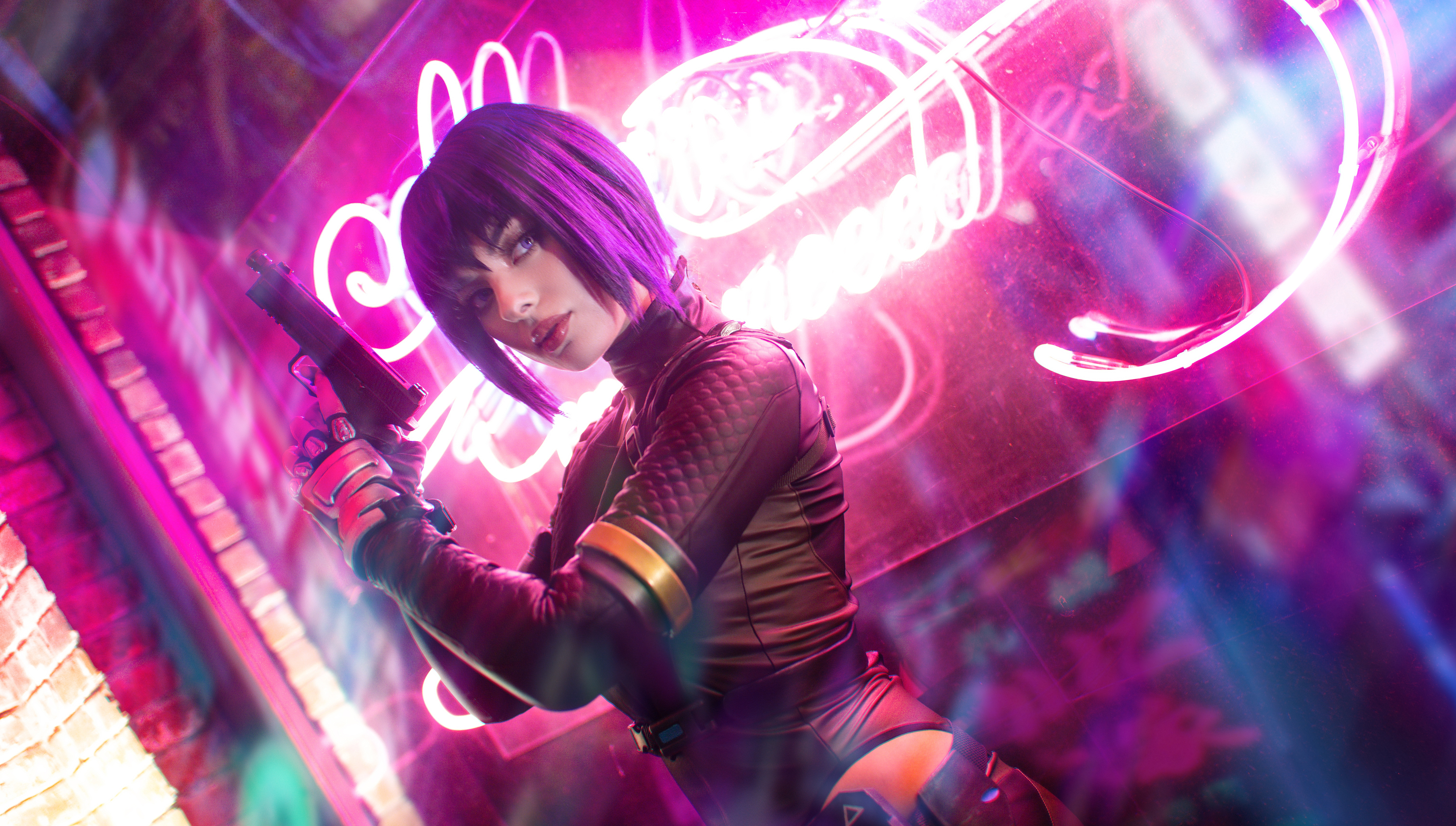 Valentina Kryp y su espectacular cosplay de Motoko para la colaboración entre Ghost in the Shell y Call of Duty