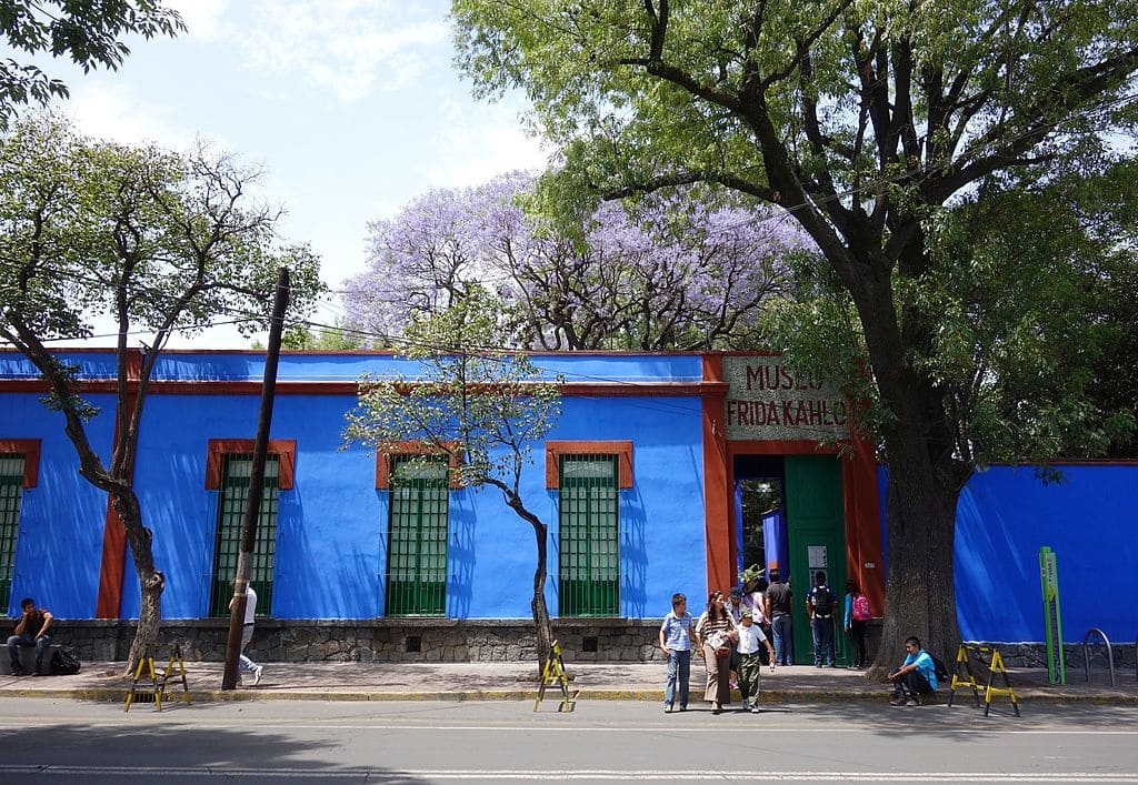 leyendas-coyoacan-cmdx-casa-azul