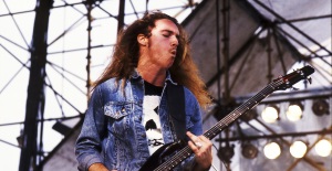 Checa an audio el debut del bajista Cliff Burton con Metallica en 1983