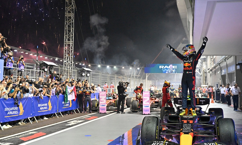 Checo Pérez narró la batalla con Leclerc en el Gran Premio de Singapur: "Lo di todo"