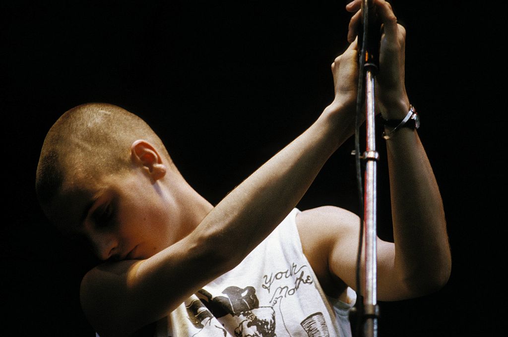 La historia de la polémica presentación de Sinéad O'Connor en 'Saturday Night Live'