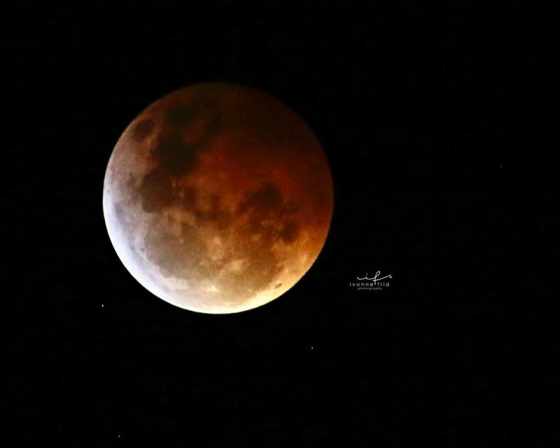 eclipse de luna o luna de sangre