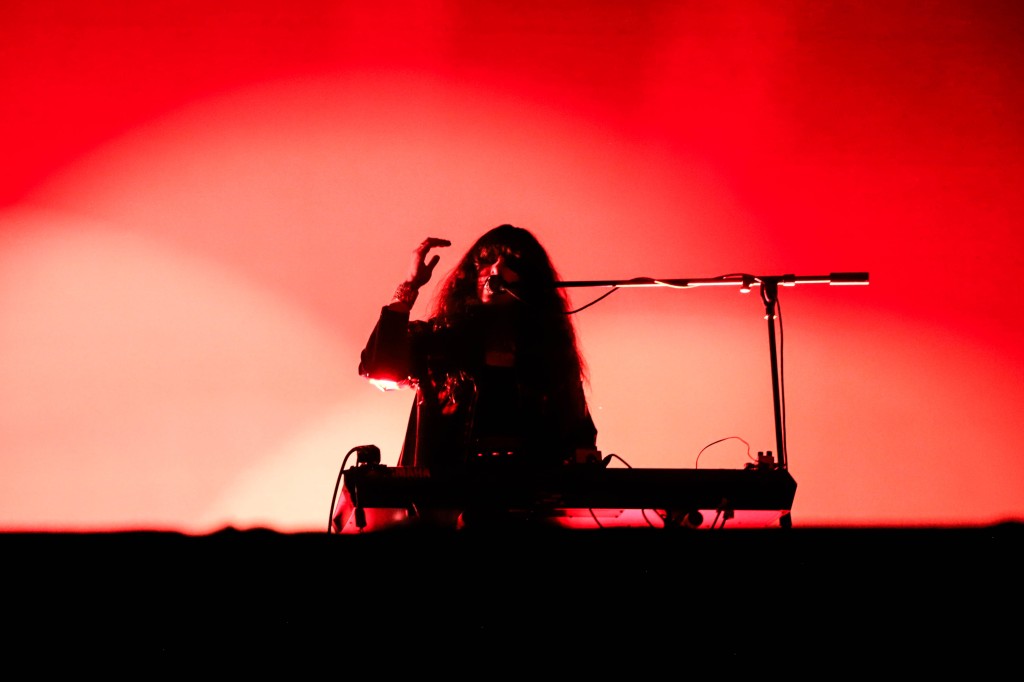 Beach House nos llevó fuera del planeta con sorpresas para fans en su regreso a la CDMX