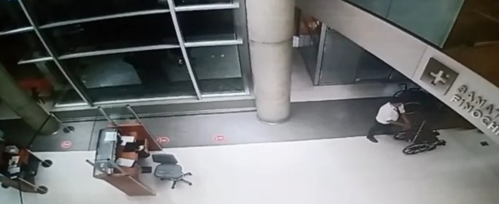 Guardia de un hospital habla con un supuesto fantasma y tienen que ver el video