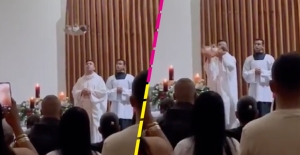 Niño Dios baja del techo en plena misa y el video es una joya