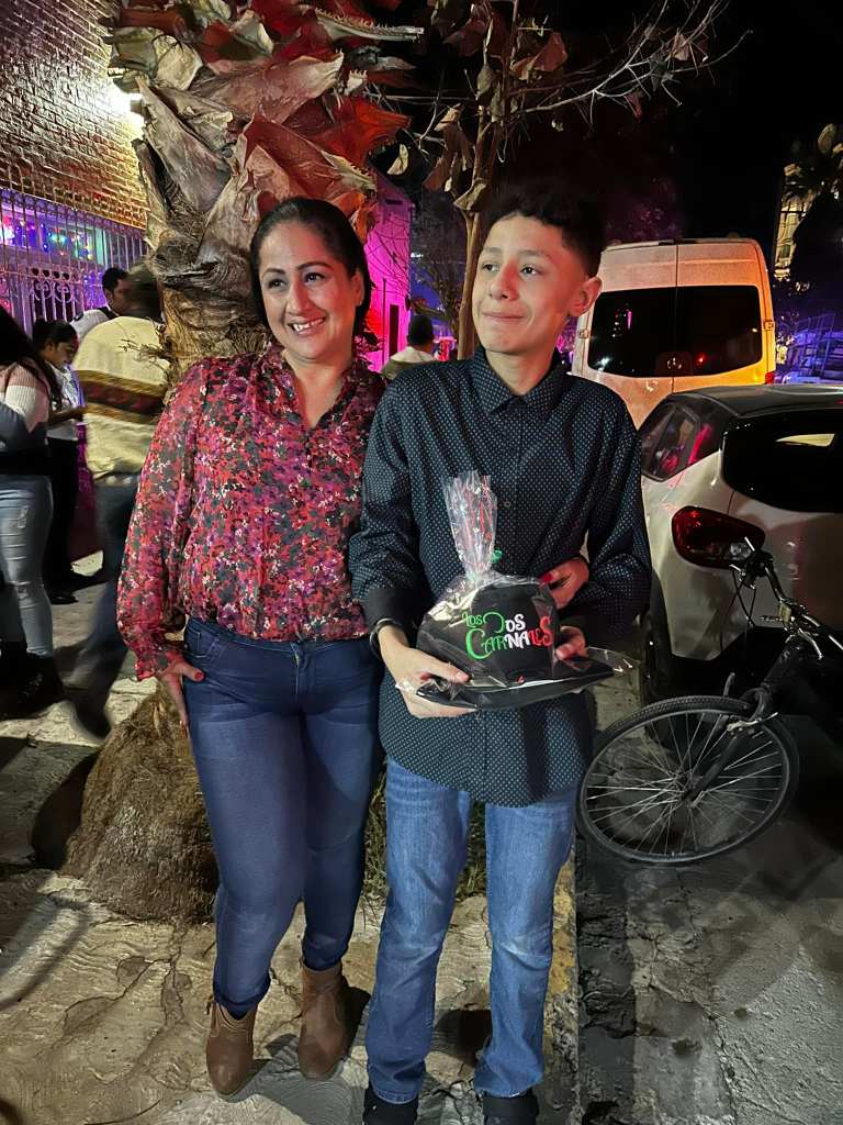 Joven pasaba solo su cumpleaños y así lo ayudó la gente de Coahuila