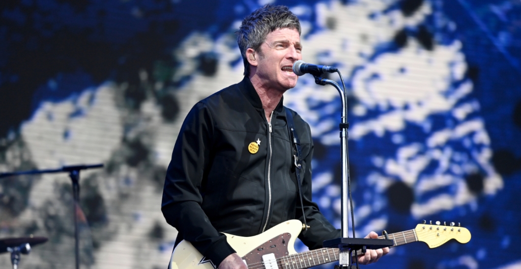 Noel Gallagher confirma los detalles de su nuevo disco y estrena la rola "Easy Now"