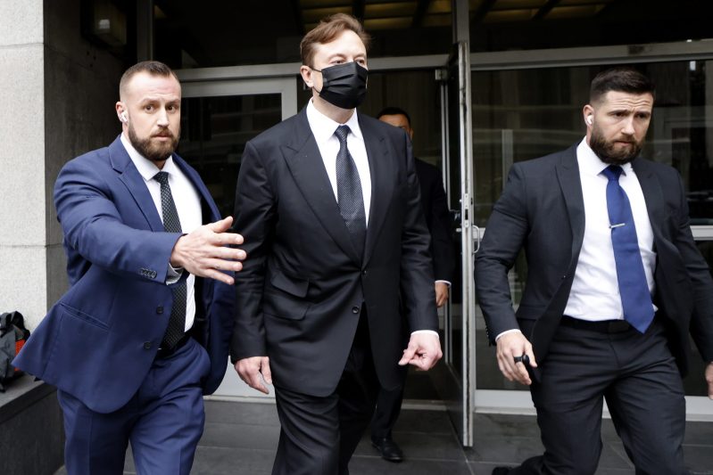 Jurado declara a Musk no responsable de engaño en caso por tuits sobre Tesla. Foto de EFE