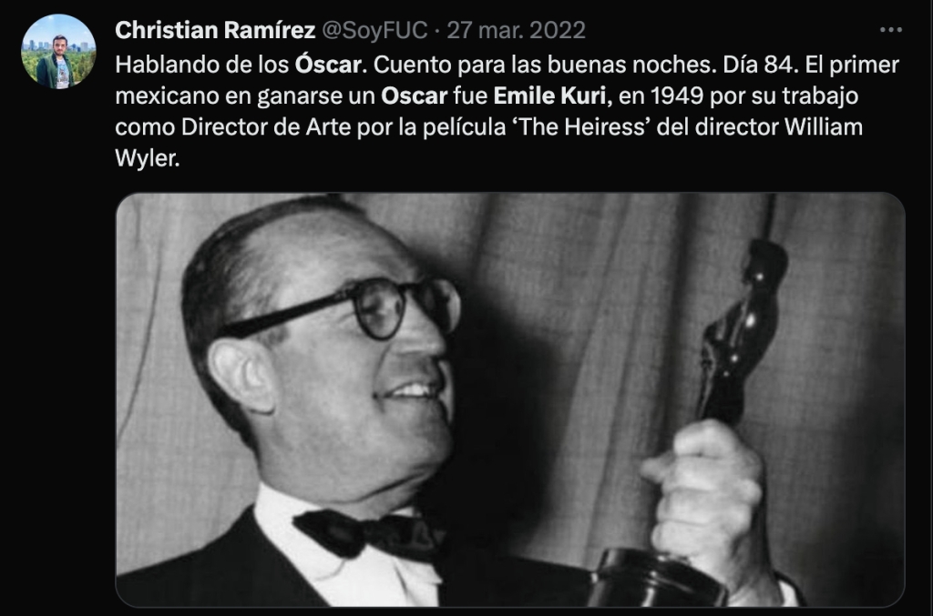 Emile Kuri con un premio Oscar