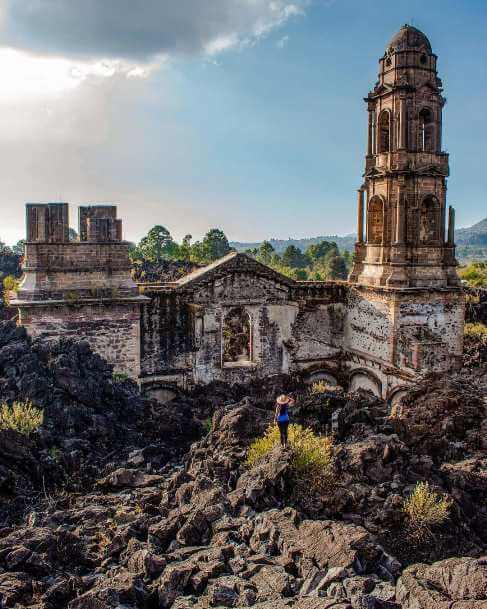 cinco-pueblos-fantasma-para-recorrer-en-mexico