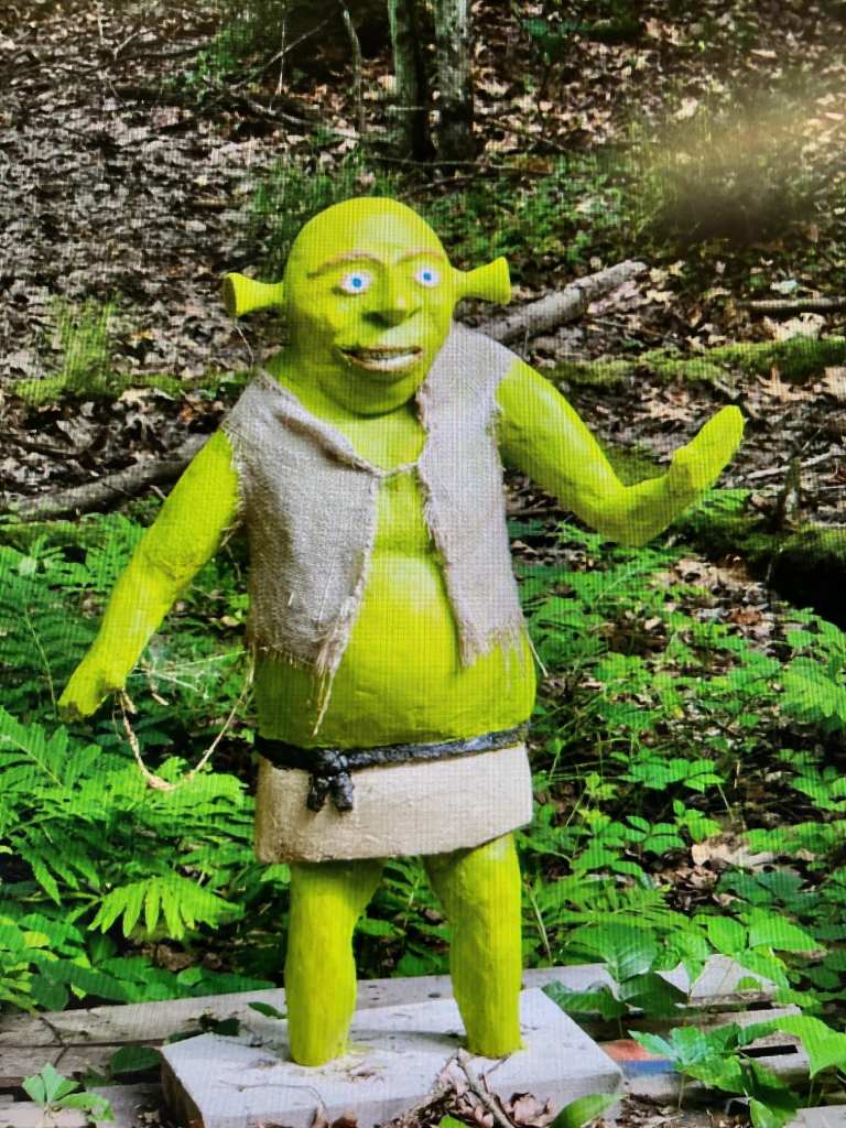 Y no fue papá suegrito: Policía busca figura de Sherk que fue robada