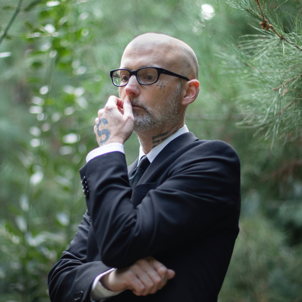 Moby regresa con "In This World", el primer sencillo de su próximo disco 'Resound NYC' 