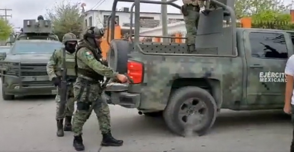 agresion militares vecinos nuevo laredo 1