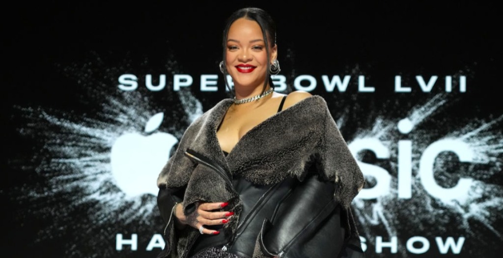 Rihanna se presentará en el medio tiempo del Super Bowl 2023 