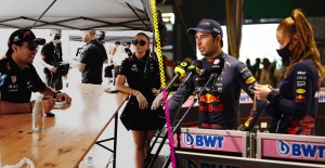 Alice Hedworth, la sombra de Checo Pérez en Red Bull que trabajó con Pedro Caixinha