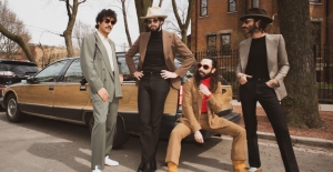 Conoce a The Guapos, la nueva superbanda que los conquistará con su música (y belleza)