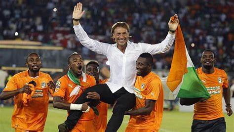 Hervé Renard con Costa de Marfil, campeón de Copa Africana