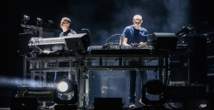 The Chemical Brothers arman una fiestota en su primera rola en dos años